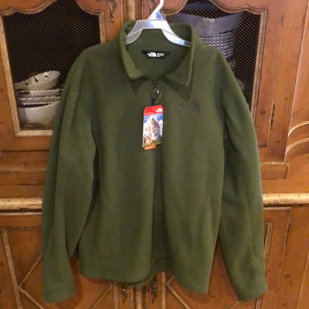North Face sds 1/2 zip pull over